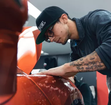 Auto body repairer